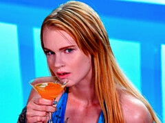 最高, ビキニ, フェラチオ, 手コキする, 異人種間, 自然山雀, タトゥー, ティーン