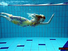 素人, ビーチ, ヌード, ヌーディスト, プール, ロシア人, オッパイの, 水中