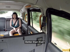 Cabbie stuffed Lara Malvo with throbbing cock