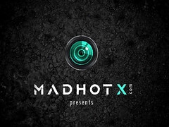 18, チェコ, フェティッシュ, 乱交, のぞき穴, グループ, Hd, パーティ