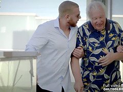 Only3x (golddigger) brings you - sensuous blonde mary monroe outstanding porno with the rich fellow