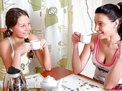 ディルド, 指いじり, キス, レズビアン, なめる, 下着, オナニー, オッパイの