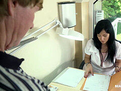 Sucer une bite, Tir de sperme, Médecin, Branlette thaïlandaise, Chatte, Rasée