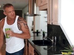 Жопа, Блондинки, Минет, В машине, Член, Мастурбация, Молоденькие, Сиськи