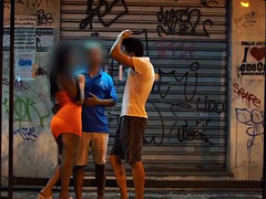 Lieveling, Grote lul, Gevangen, Man die toekijkt, Vriendin, Hardcore, Latijnse vrouw, Trio