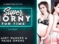 ブロンド, 指いじり, キス, レズビアン, オマンコ, ストリッピング, タトゥー, ティーン