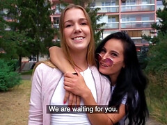 チン, 女, 手コキする, ハードコア, 小柄, 馬乗り, 三人, オッパイの