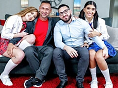 Большая жопа, Большой член, Черные, Собачьи, Вчетвером, Натуральные сиськи, Молоденькие, Сиськи