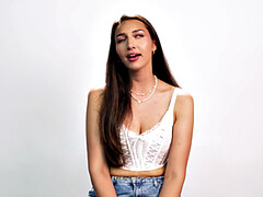 18 años, Amateur, Tetas grandes, Penetracion con dedos, Coño, Afeitado, Solo, Adolescente