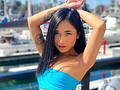 Cul, Grosse bite, Noire, Sucer une bite, Brunette brune, Branlette thaïlandaise, Masturbation, Adolescente