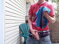 Grote lul, Spijkerbroeken, Ondergoed, Masturbatie, Buiten