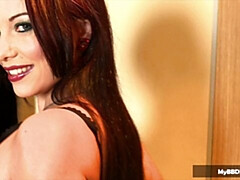 Anal, Morena, Penetracion con puños, Masturbación, Orgasmo, Ruso, Solo, Juguetes