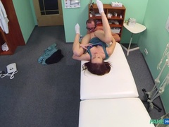 Amateur, Anal, Sucer une bite, Médecin, Doigter, Léchez, Bureau, Uniforme