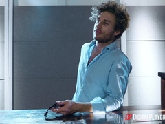 Gros seins, Brunette brune, Doigter, Seins naturels, De plein air, Piercing, Tatouage, Nénés