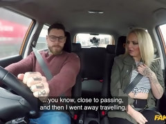 Amateur, Gros seins, Blonde, Sucer une bite, Britannique, Voiture, Pov, Cheveux courts