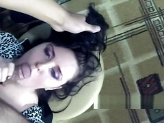 Leie, Sperma im mund, Kehlenfick, Aufs gesicht abspritzen, Hd, Milf, Abendanzug, Schlucken