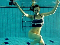 18 ans, Gros seins, Robe, Femelle, Fétiche, Hd, Piscine, Solo