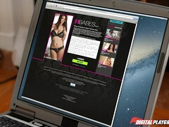 Strand, Blondine, Blasen, Vollbusig, Aufs gesicht abspritzen, Freundin, Lecken, Titten