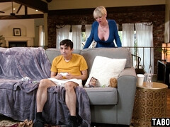 Grote lul, Blond, Rondborstig, Rijpe lesbienne, Moeder die ik wil neuken, Monster, Stiefmoeder, Taboe