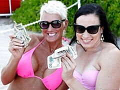 Dormitorio, Culo grande, Verga grande, Mamada, Estilo perrito, Adolescente, Trio, Tetas