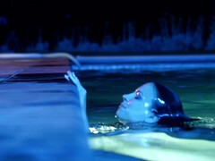 Slaapkamer, Grote mammen, Bruinharig, Hondjeshouding, Likken, Natuurlijke tieten, Biljart, Tatoeage