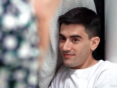 Tussi, Bad, Grosser arsch, Vollbusig, Hardcore, Mutti, Spanisch, Flotter dreier