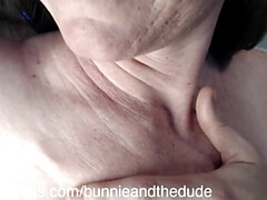 Gros seins, En gros plan de très près, Poilue, Léchez, Seins naturels, Webcam, Mouillée, Épouse