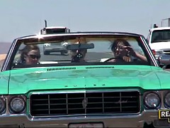 Brunette brune, Actrice du porno