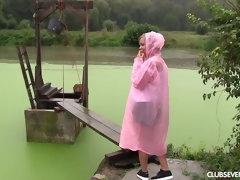 В клубе, Европейки, Мастурбация, На природе, На публике, Бритые, Молоденькие, Игрушки