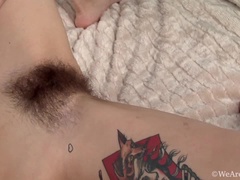 Culo, Morena, Peludo, Lencería, Masturbación, Pezones, Tatuaje