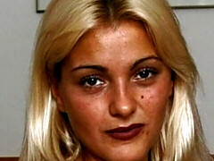18 jahre, In den arsch, Grosser arsch, Blasen, Hundestellung, Natürlichen titten, Jungendliche (18+), Titten