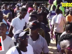 Verga grande, Negro, Polla, Sexo duro, Al aire libre, Fiesta, Público, Mojado