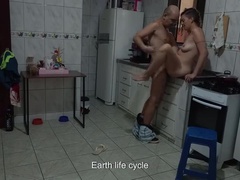 Grosser arsch, Blasen, Sperma im mund, Hd, Küche, Lingerie, Hausmädchen, Reiten