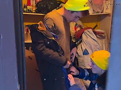 デカチン, 捕まる, ゲイ, ハードコア, 筋肉, アウトドア, 公共, ロシア人