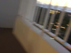 Amateur, Salle de bains, Plage, Bikini, Petite amie, Nue, Chatte, Tatouage