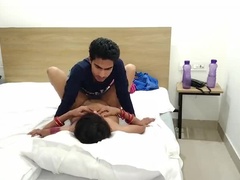18 ans, Couple, Conversation vulgaire, Hard, Hd, Indienne, Rugueux, Soeurs