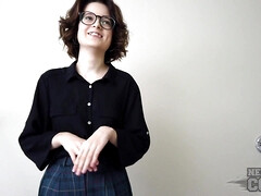 Enthousiasteling, Grote kont, Bruinharig, Huisgemaakt, Masturbatie, Alleen, Tiener