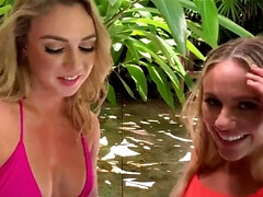 Arsch, Blondine, Gesichtssitzen, Hd, Lesbisch, Hintern versohlen, Jungendliche (18+), Titten