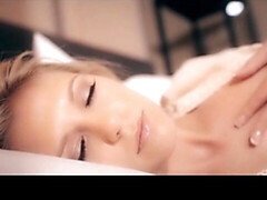 Amateur, Gros cul, Gros seins, Doigter, Masturbation, Mère que j'aimerais baiser, Solo, Dénudage