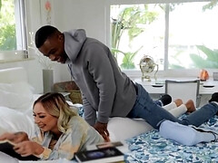 18 años, Tetas grandes, Rubia, Mamada, Interracial, Coño, Adolescente, Trio