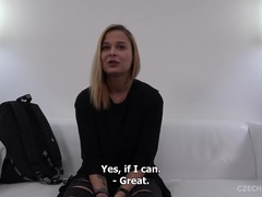 Blondine, Blasen, Tschechisch, Hardcore, Lesbisch, Lecken, Jungendliche (18+), Flotter dreier