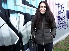 Amateur, Sucer une bite, Faciale, Allemand, Rugueux, Seins flasques, Gicler, Adolescente