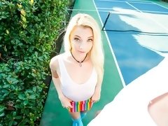 ブロンド, フェラチオ, 捕まる, バック, 手コキする, オナニー, ガリガリ, オッパイの