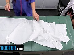 フェラチオ, イく瞬間, 顔面騎乗, なめる, 淫乱熟女, 叫ぶ, ティーン, 三人