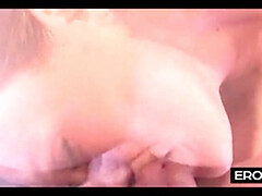 Grote mammen, Biseksueel, Pijpbeurt, 1 man 2 vrouwen, Duits, Trio, Strak, Oud