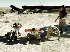 Arschlecken, Aus dem arsch in den mund, Grosse titten, Blondine, Stiefel, Braunhaarige, Transfrau, Hintern versohlen