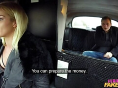 Arsch, Blondine, Europäisch, Frau, Lecken, Natürlichen titten, Muschi, Nass