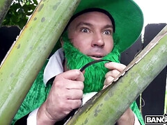 Grosser arsch, Vollbusig, Schwanz, Hardcore, Hd, Latina, Natürlichen titten, Rasiert