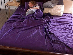 Большая жопа, Большие сиськи, Измена, Зрелые, Мамочка, Сыновья, Мачеха, Табу