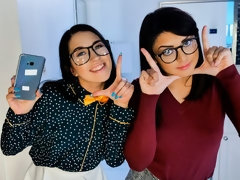 Kont, Bruinharig, Schattig, Brillen, Groep, Kut duiken, Tiener, Tieten likken